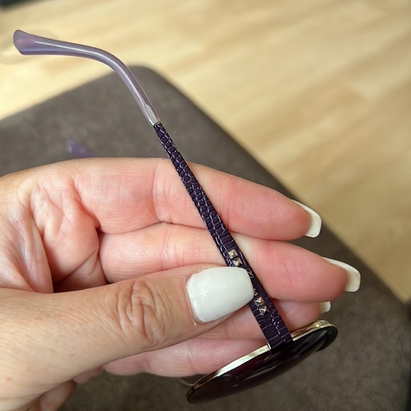 Purple quess glasses - Picture 2 of 2